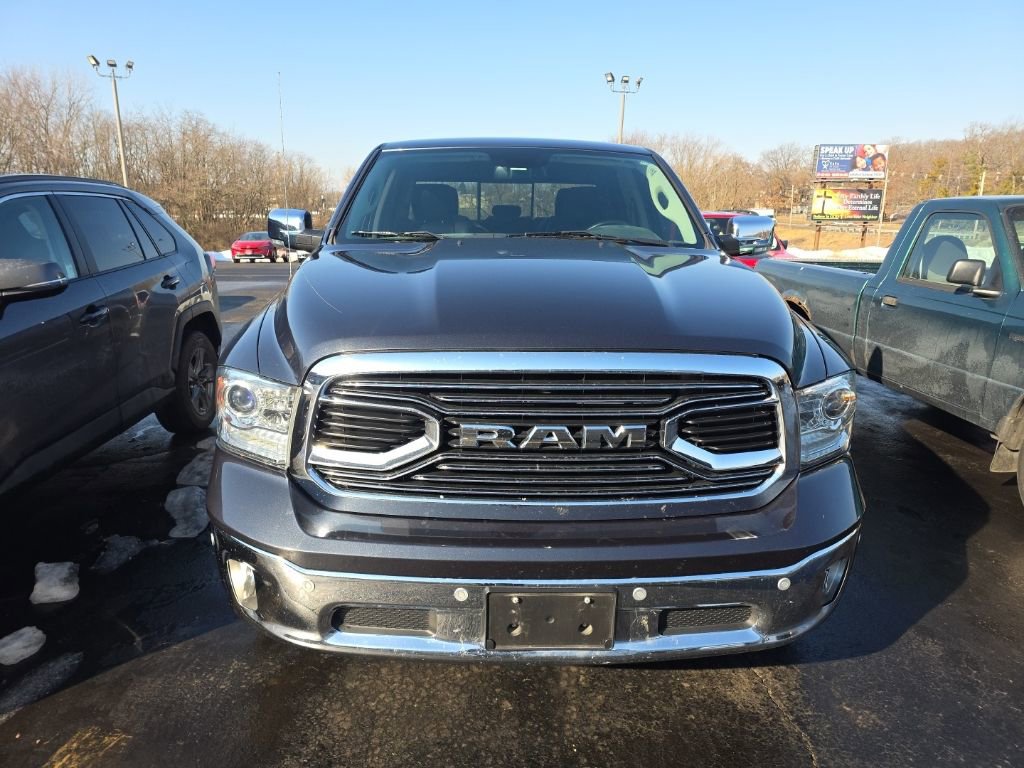 Used 2019 RAM 1500 Laramie image 2