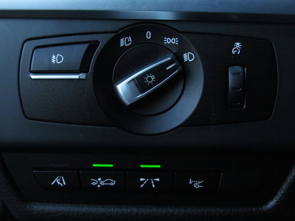 Used 2013 BMW 650i Gran Coupe RWD image 30