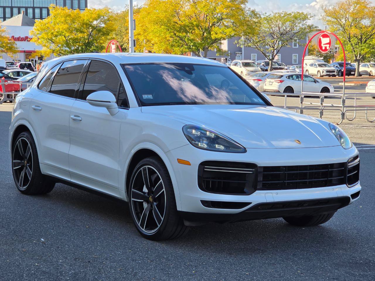 Used 2019 Porsche Cayenne Turbo AWD/4WD image 3