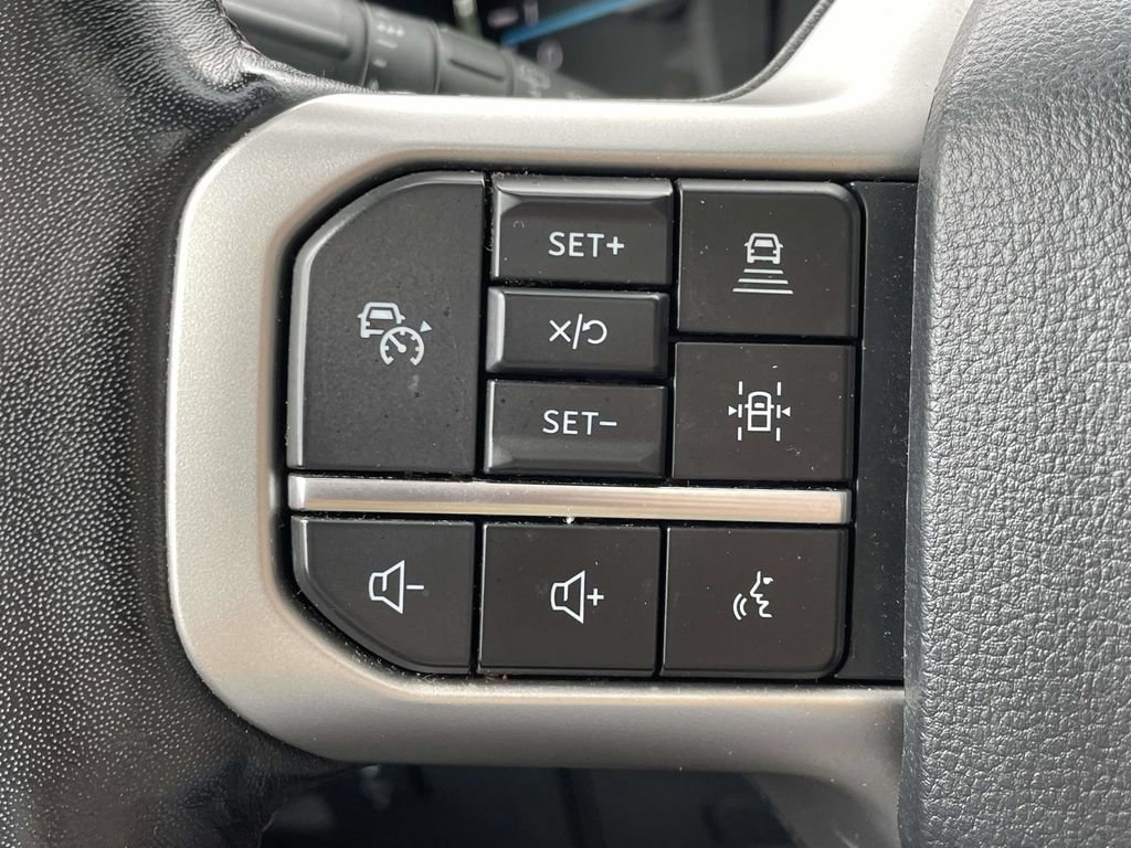 Used 2024 Ford Expedition Max Limited AWD/4WD image 32