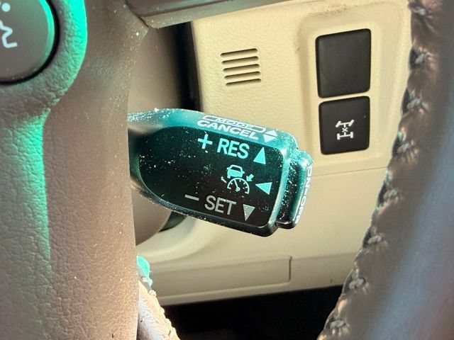Used 2016 Lexus GX 460 Luxury AWD/4WD image 19