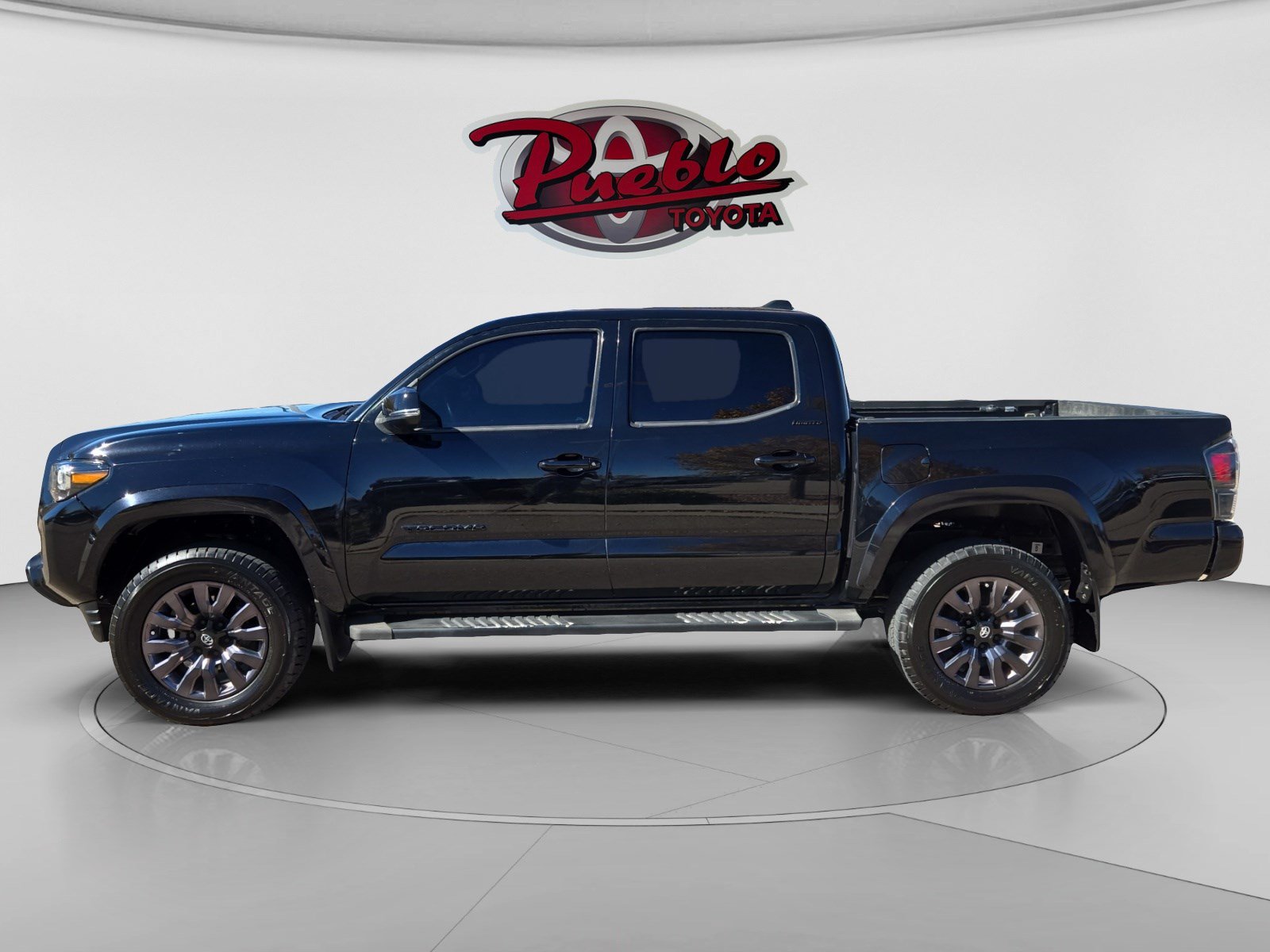 Used 2021 Toyota Tacoma Limited w/ Nightshade Package AWD/4WD image 2