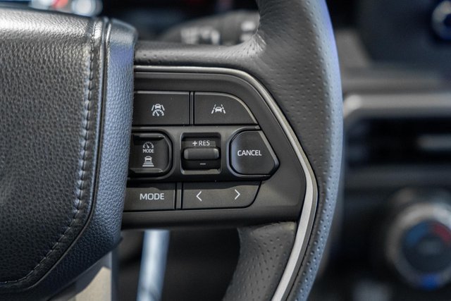 New 2026 Toyota 4Runner SR5 AWD/4WD image 28