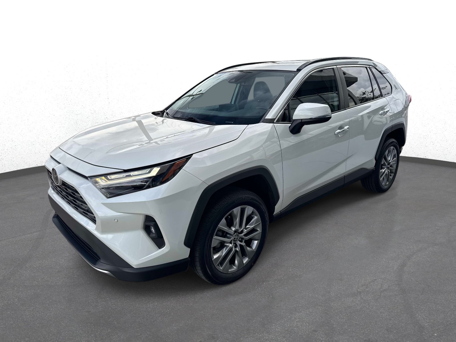 Used 2022 Toyota RAV4 Limited w/ Limited Grade Weather Package FWD image 7