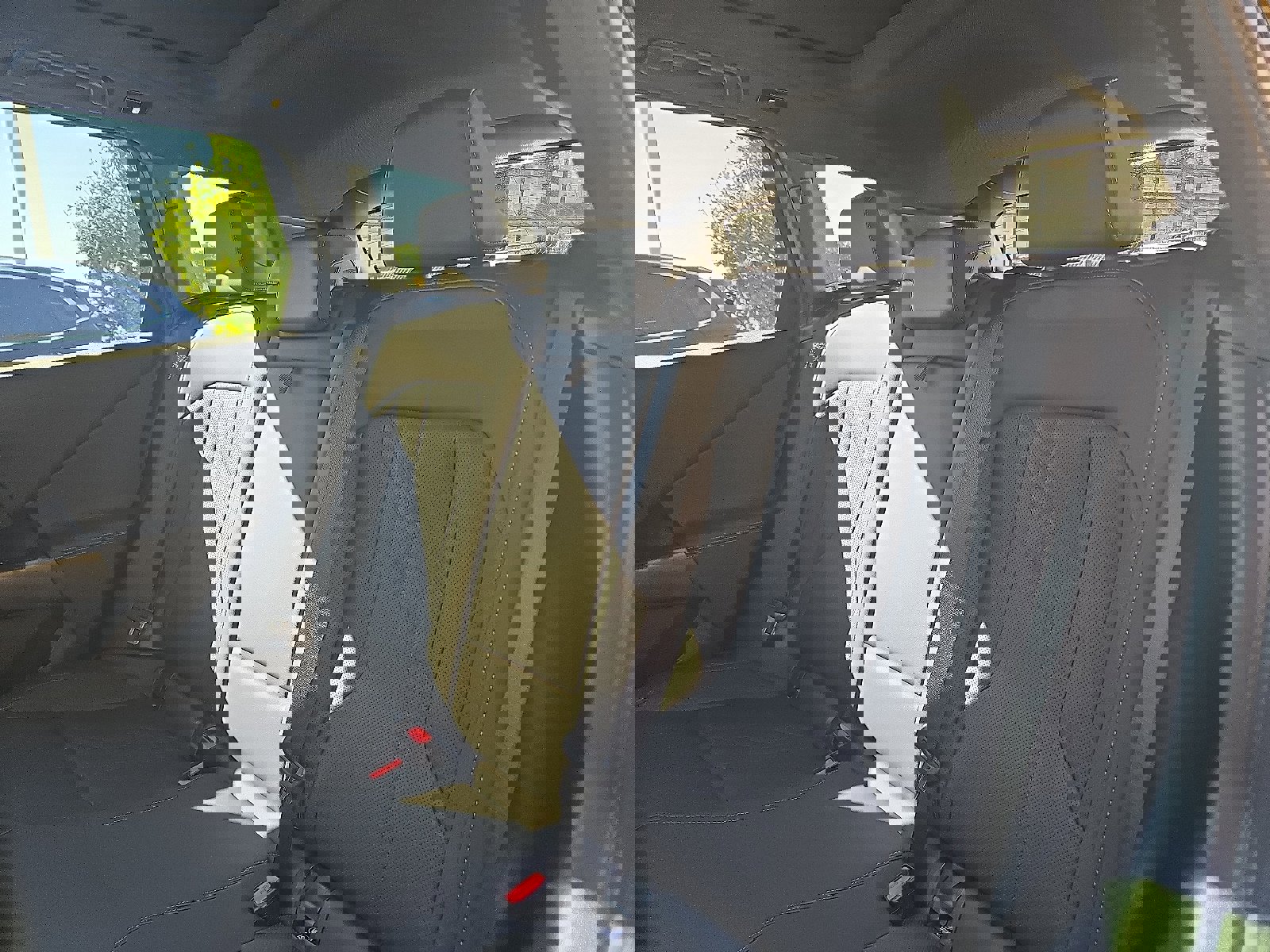 Used 2025 BMW X3 xDrive30i w/ Convenience Package image 11