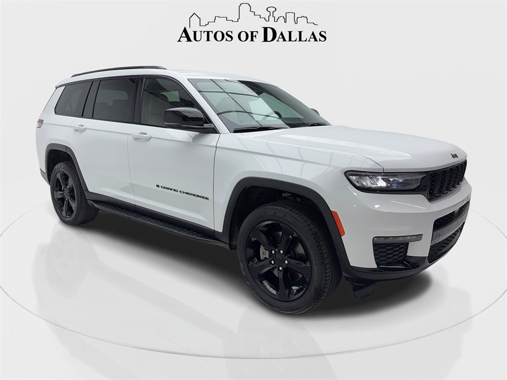 Used 2024 Jeep Grand Cherokee L Limited w/ Black Appearance Package image 2