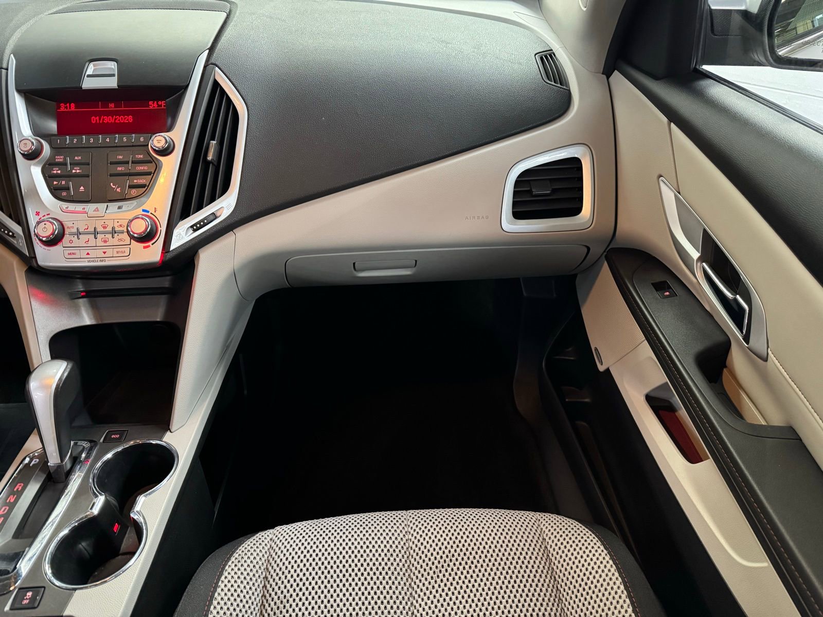 Used 2011 GMC Terrain SLE image 16