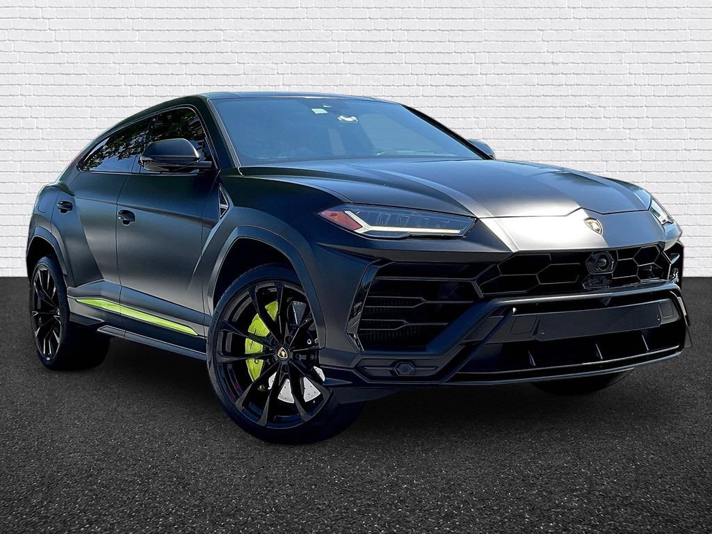 Used 2022 Lamborghini Urus AWD/4WD image 3