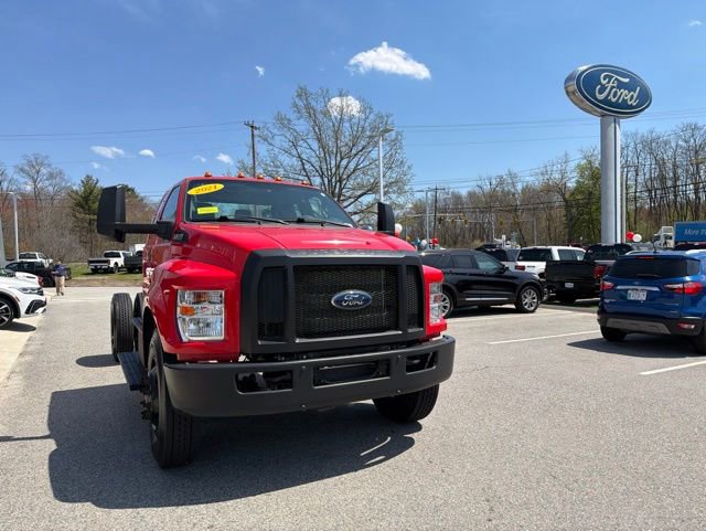 Certified 2021 Ford F750 2WD SuperCab Super Duty image 2