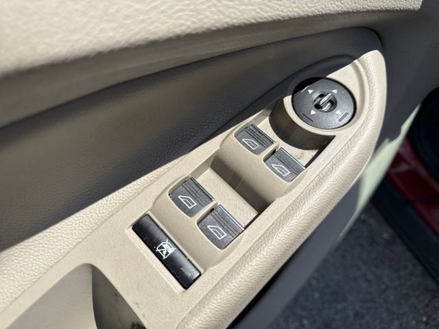 Used 2016 Ford Escape Titanium w/ Equipment Group 301A image 25