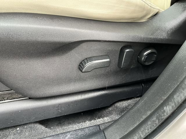 Certified 2020 Subaru Ascent Limited w/ Technology Package image 16