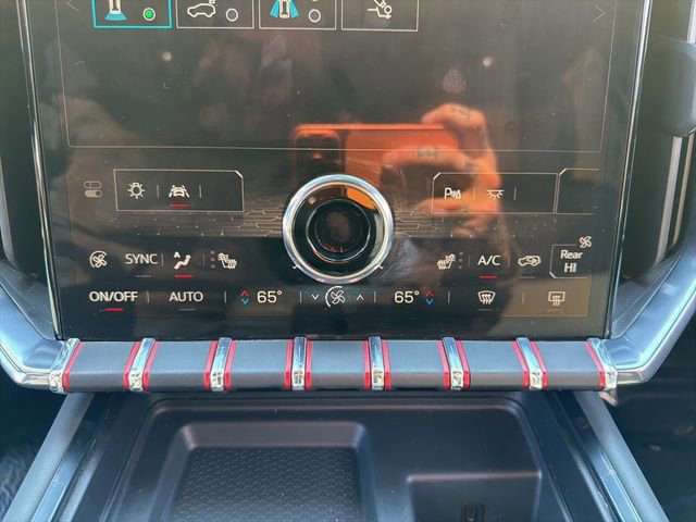 Used 2024 GMC Acadia AT4 w/ Luxury Package image 29