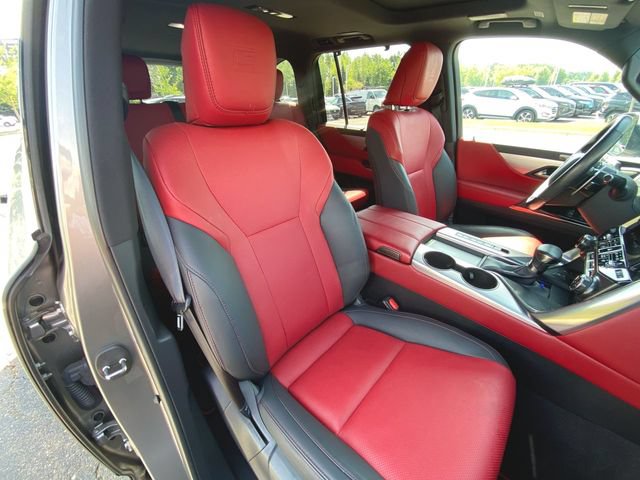Used 2023 Lexus LX 600 F Sport w/ Accessory Package (Z1) AWD/4WD image 28