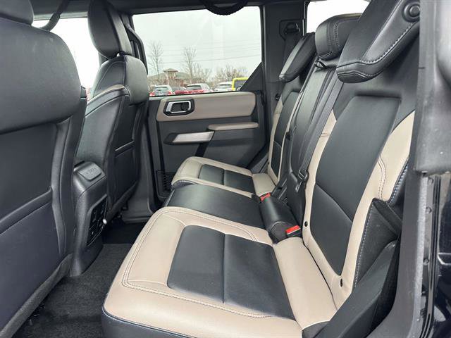 Used 2023 Ford Bronco Wildtrak AWD/4WD image 12