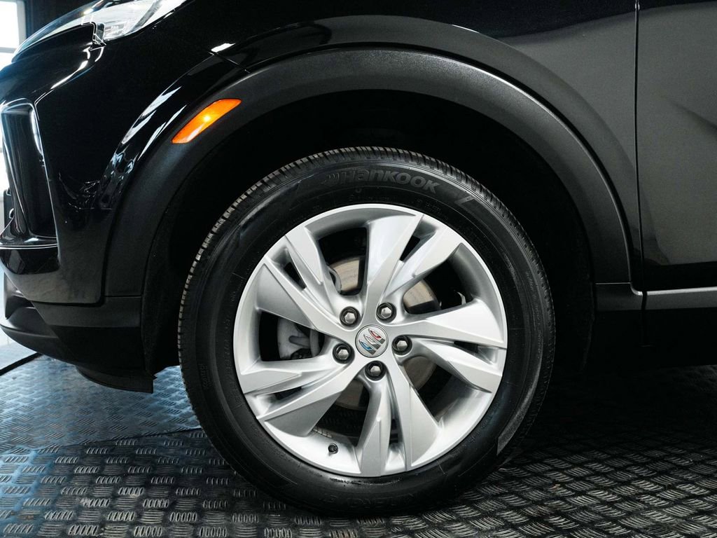 Used 2024 Buick Encore GX Preferred AWD/4WD image 9