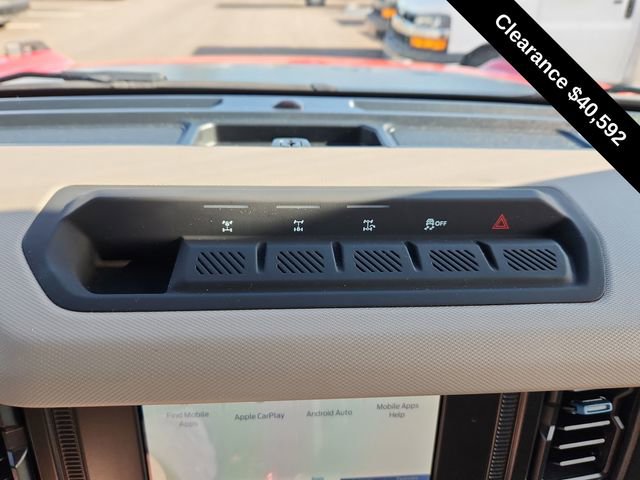 Used 2023 Ford Bronco Wildtrak image 37