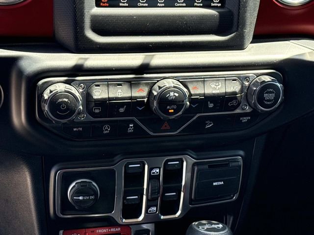Used 2019 Jeep Wrangler Unlimited Rubicon w/ Cold Weather Group AWD/4WD image 21