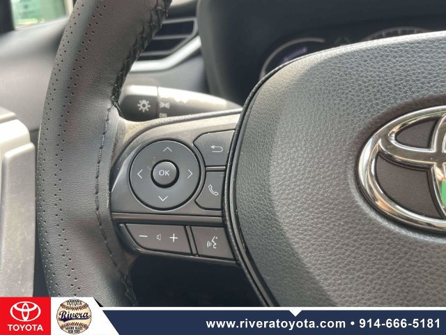 Used 2024 Toyota RAV4 LE AWD/4WD image 21
