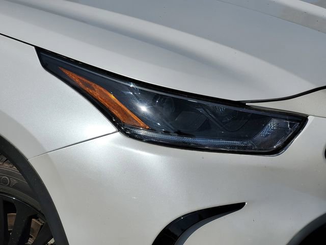Used 2023 Toyota Highlander XSE image 11