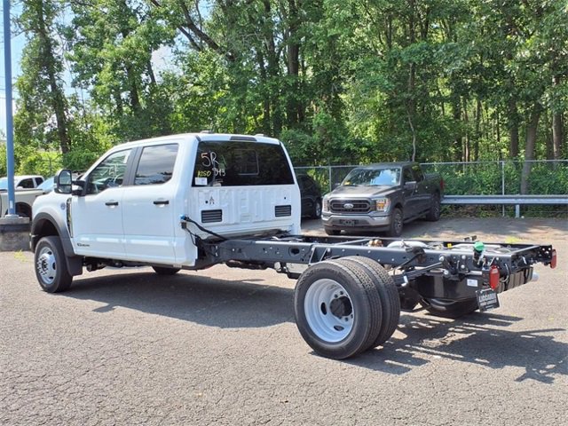 New 2025 Ford F550 4x4 Crew Cab Super Duty image 3