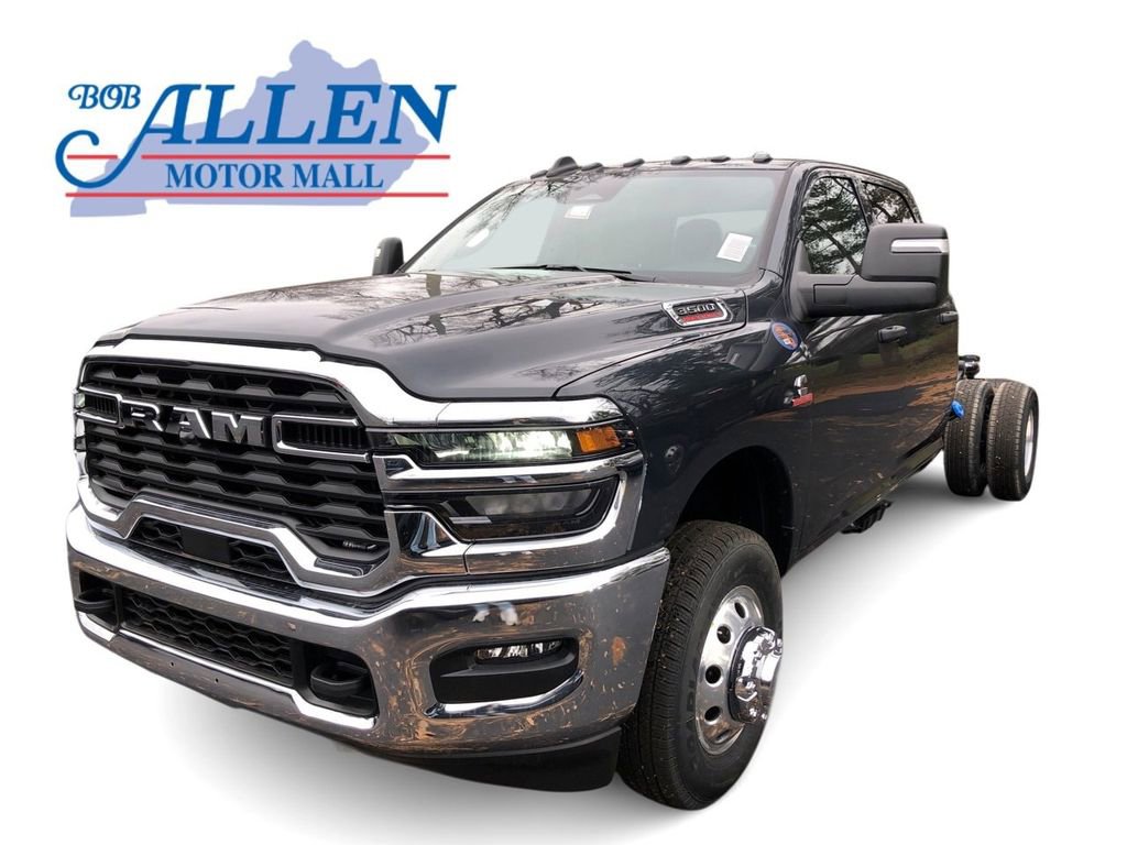 New 2026 RAM 3500 Tradesman w/ Chrome Appearance Group