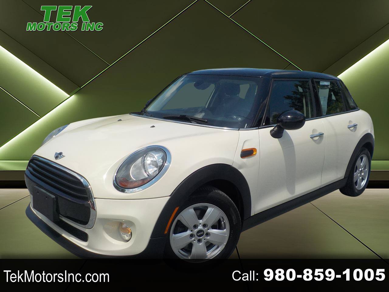 Used 2016 MINI Cooper 4-Door Hardtop FWD image 1
