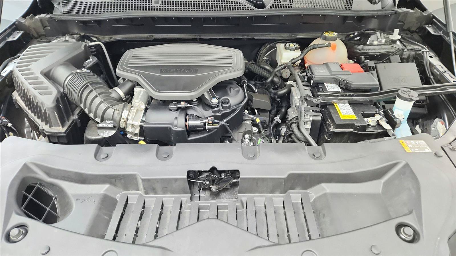 Used 2024 Chevrolet Blazer Premier w/ Driver Confidence II Package FWD image 34