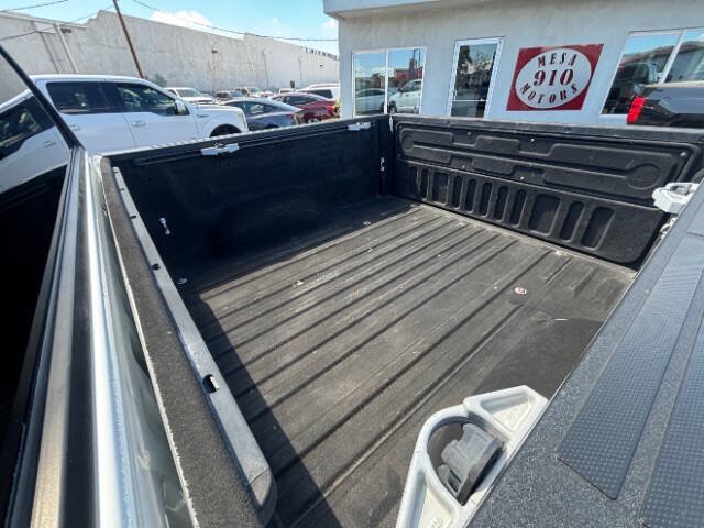 Used 2016 Toyota Tundra SR5 w/ SR5 Upgrade Package RWD image 8