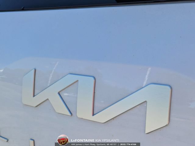 Certified 2023 Kia Telluride S w/ S Sunroof Package AWD/4WD image 9
