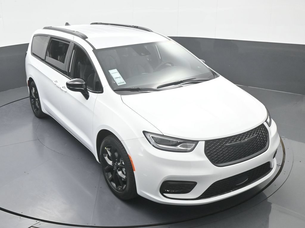 New 2026 Chrysler Pacifica Select w/ S Appearance Package FWD image 53