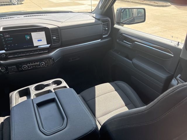 Used 2024 Chevrolet Silverado 1500 RST AWD/4WD image 28