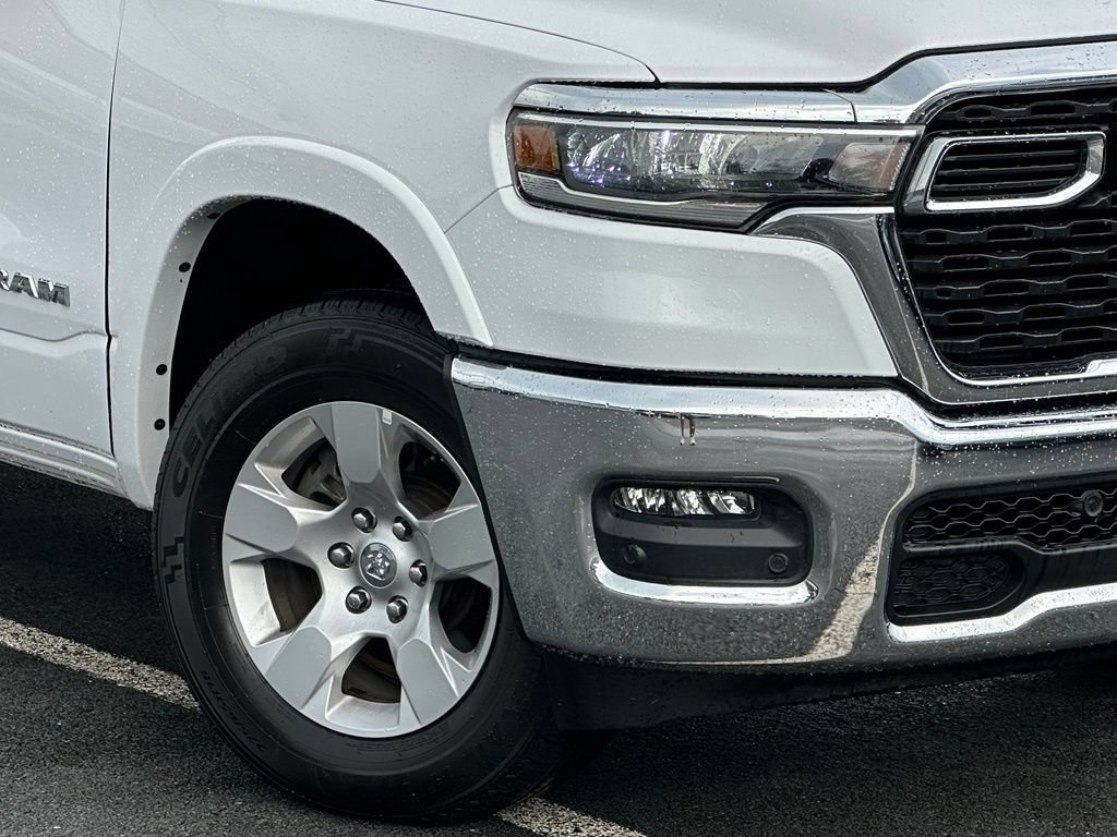 Used 2025 RAM 1500 Big Horn AWD/4WD image 38