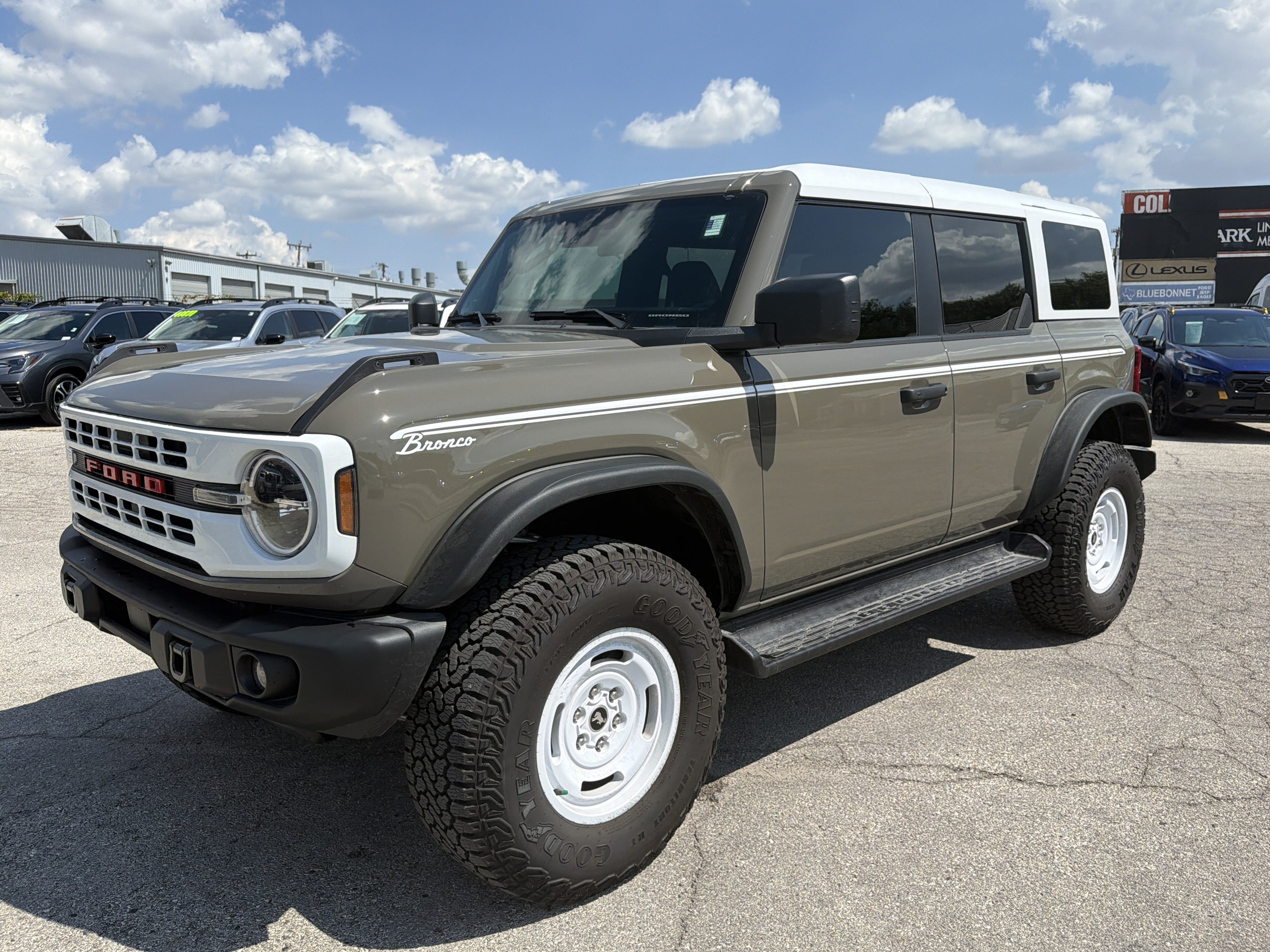 Used 2026 Ford Bronco Heritage Edition AWD/4WD image 7