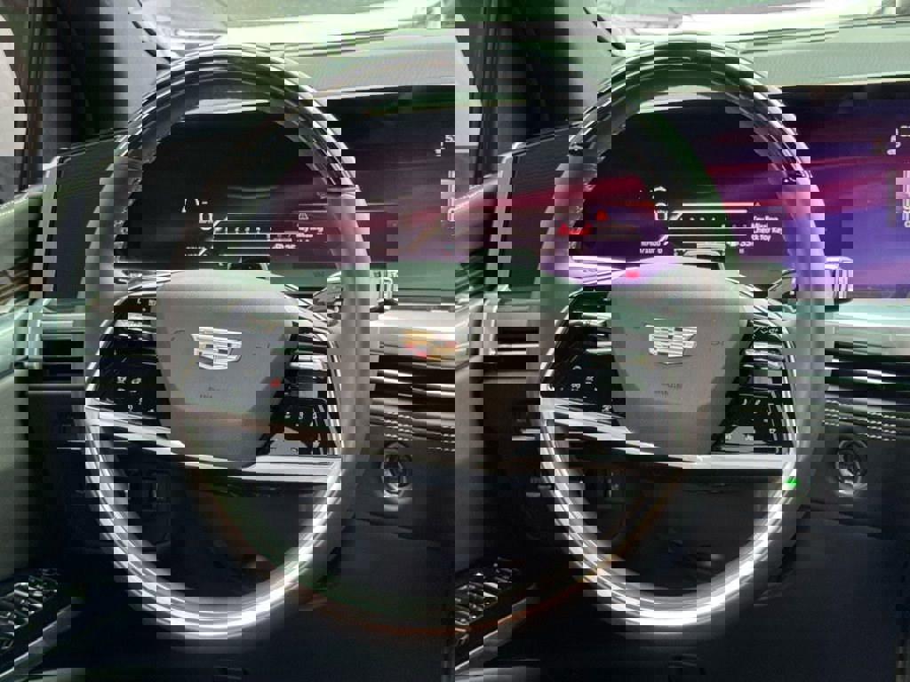 Certified 2025 Cadillac Escalade Premium Luxury w/ Touring Package image 28