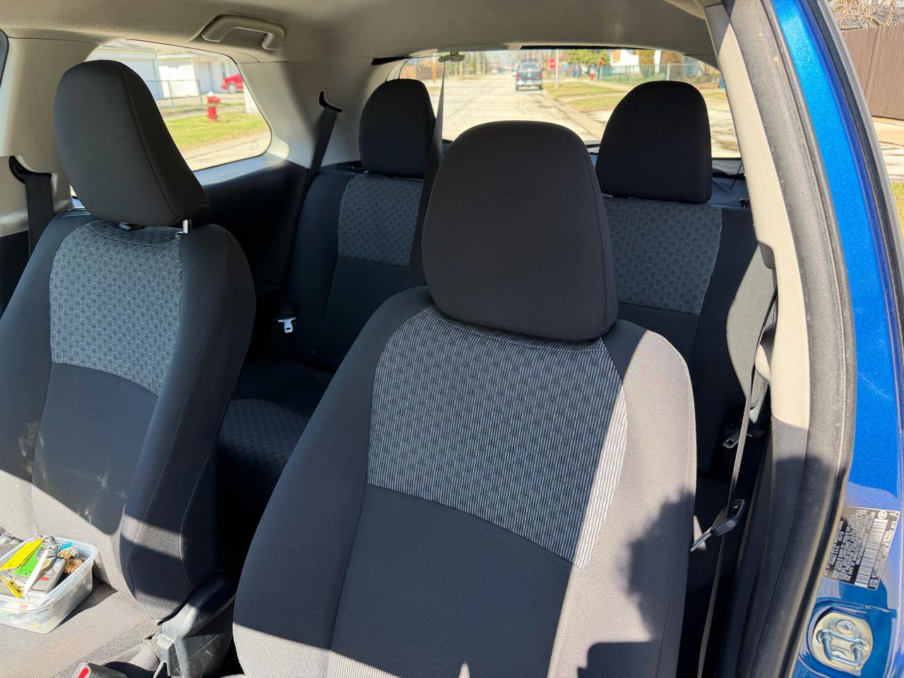 Used 2016 Toyota Yaris LE image 8