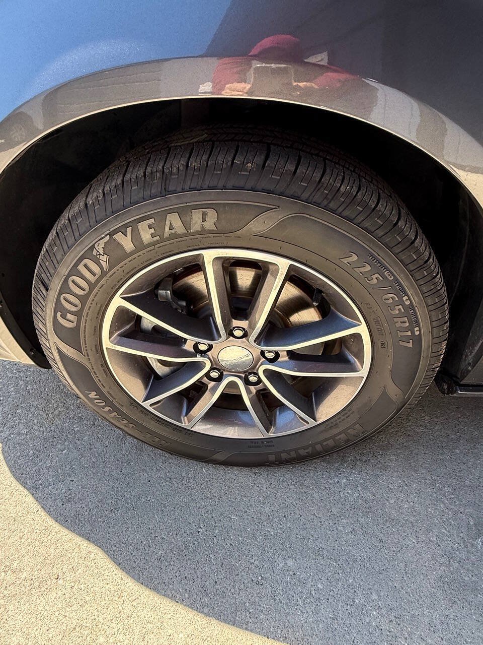 Used 2017 Dodge Grand Caravan SXT FWD image 24
