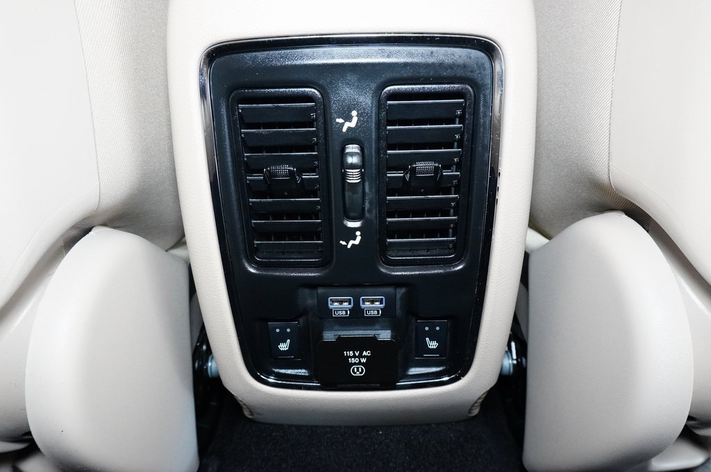 Used 2021 Jeep Grand Cherokee Limited image 28