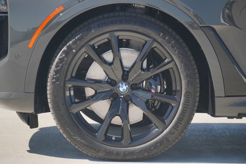 New 2026 BMW X7 M60i image 5