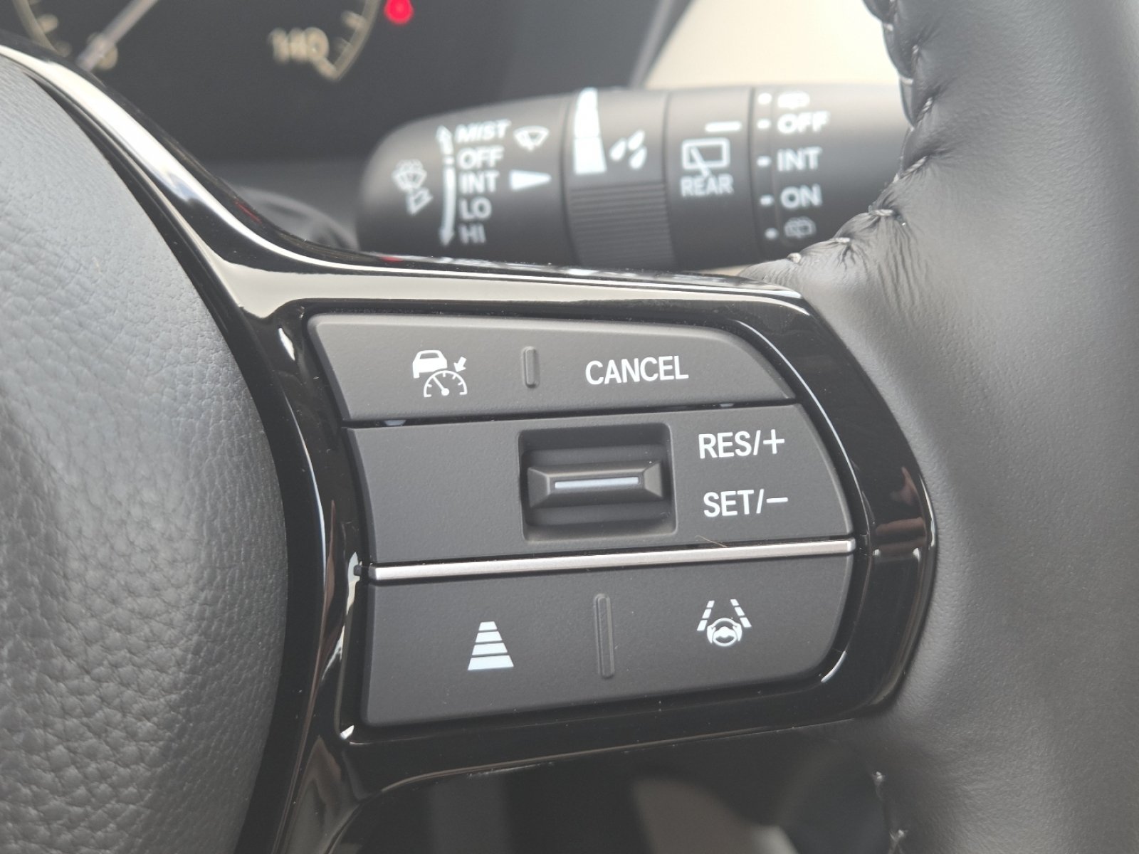 New 2027 Honda HR-V EX-L image 9