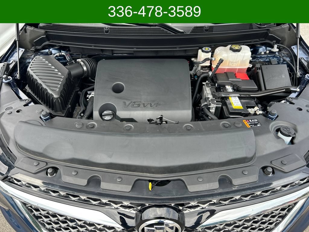 Used 2022 Buick Enclave Avenir w/ Avenir Technology Package AWD/4WD image 22