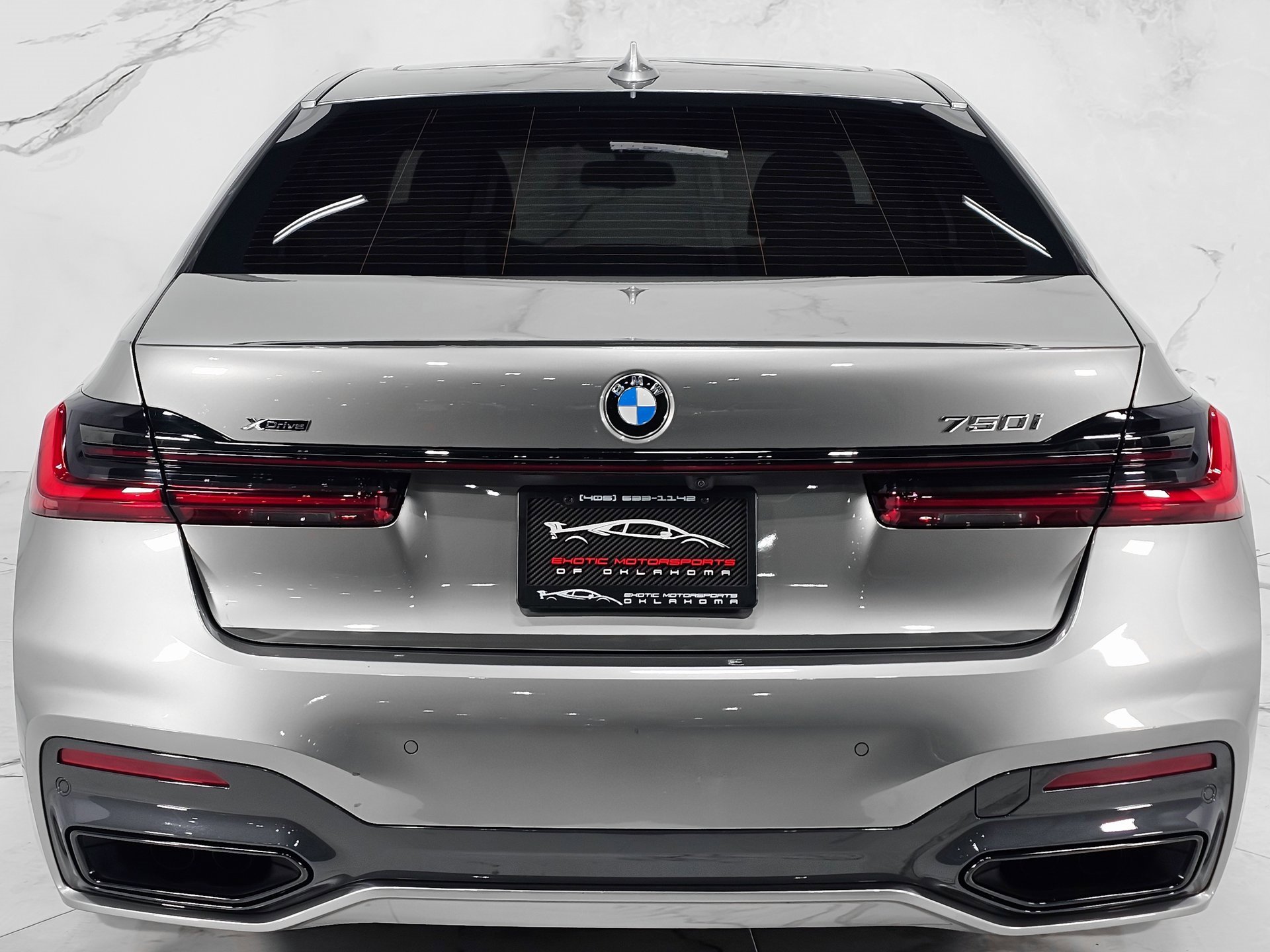 Used 2022 BMW 750i xDrive w/ Executive Package image 9