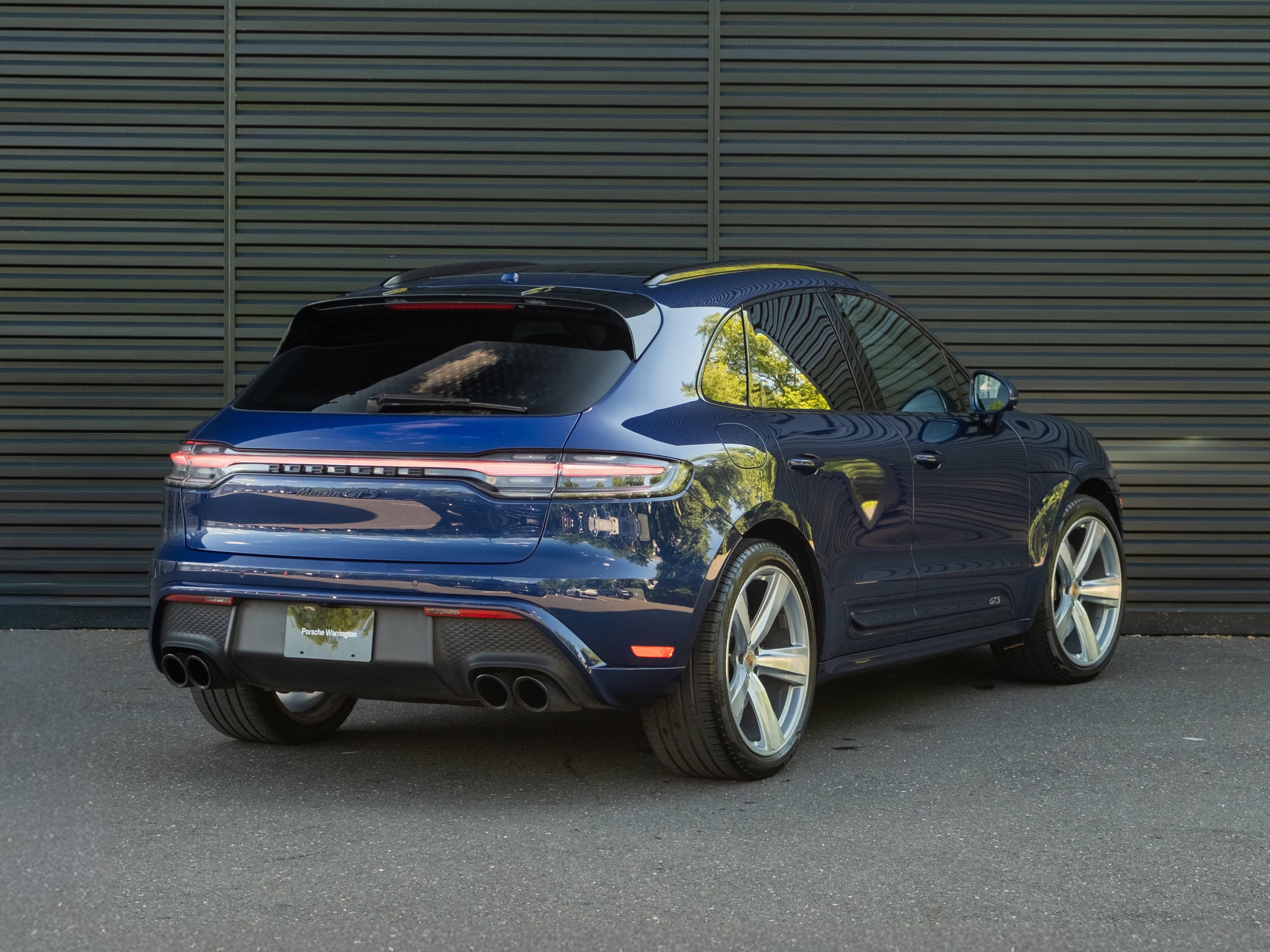 Certified 2023 Porsche Macan GTS AWD/4WD image 8