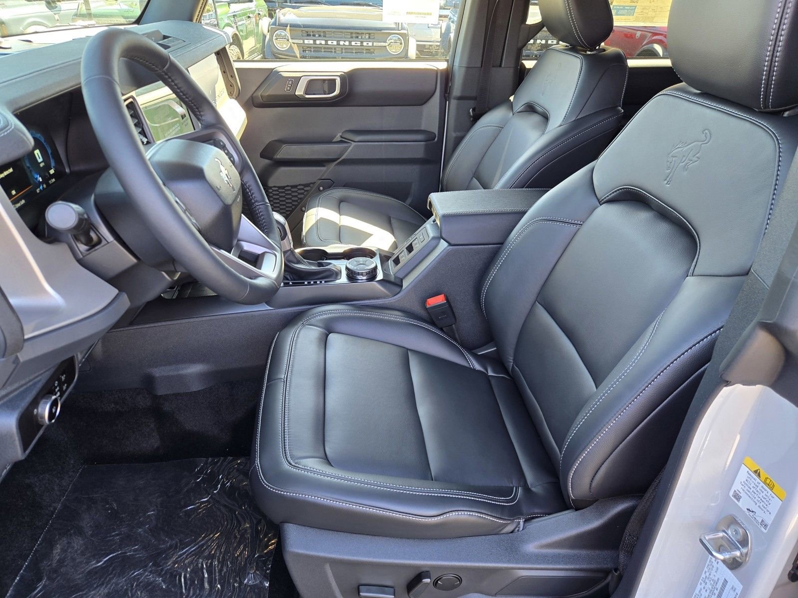 New 2026 Ford Bronco Outer Banks image 8