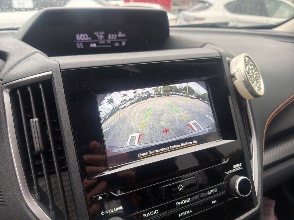 Used 2023 Subaru Crosstrek 2.0i Premium image 3