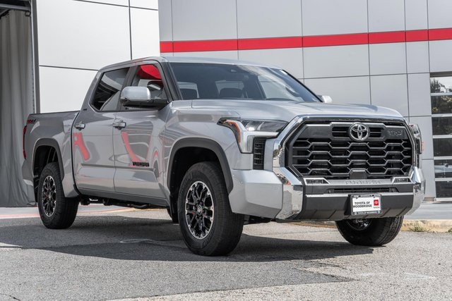 New 2026 Toyota Tundra SR5