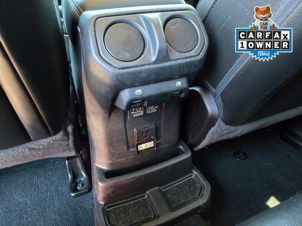 Used 2023 Jeep Wrangler Unlimited Sahara w/ Cold Weather Group AWD/4WD image 11