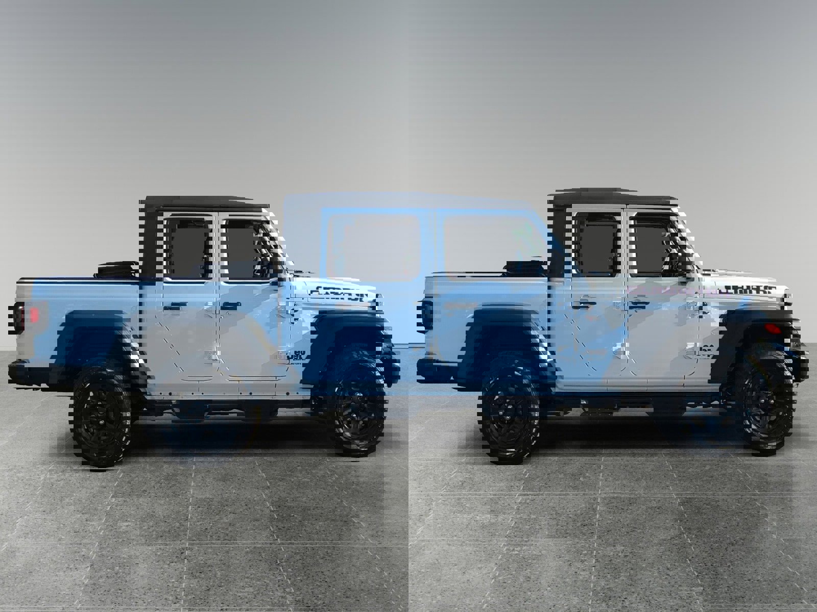 Used 2023 Jeep Gladiator Sport image 6