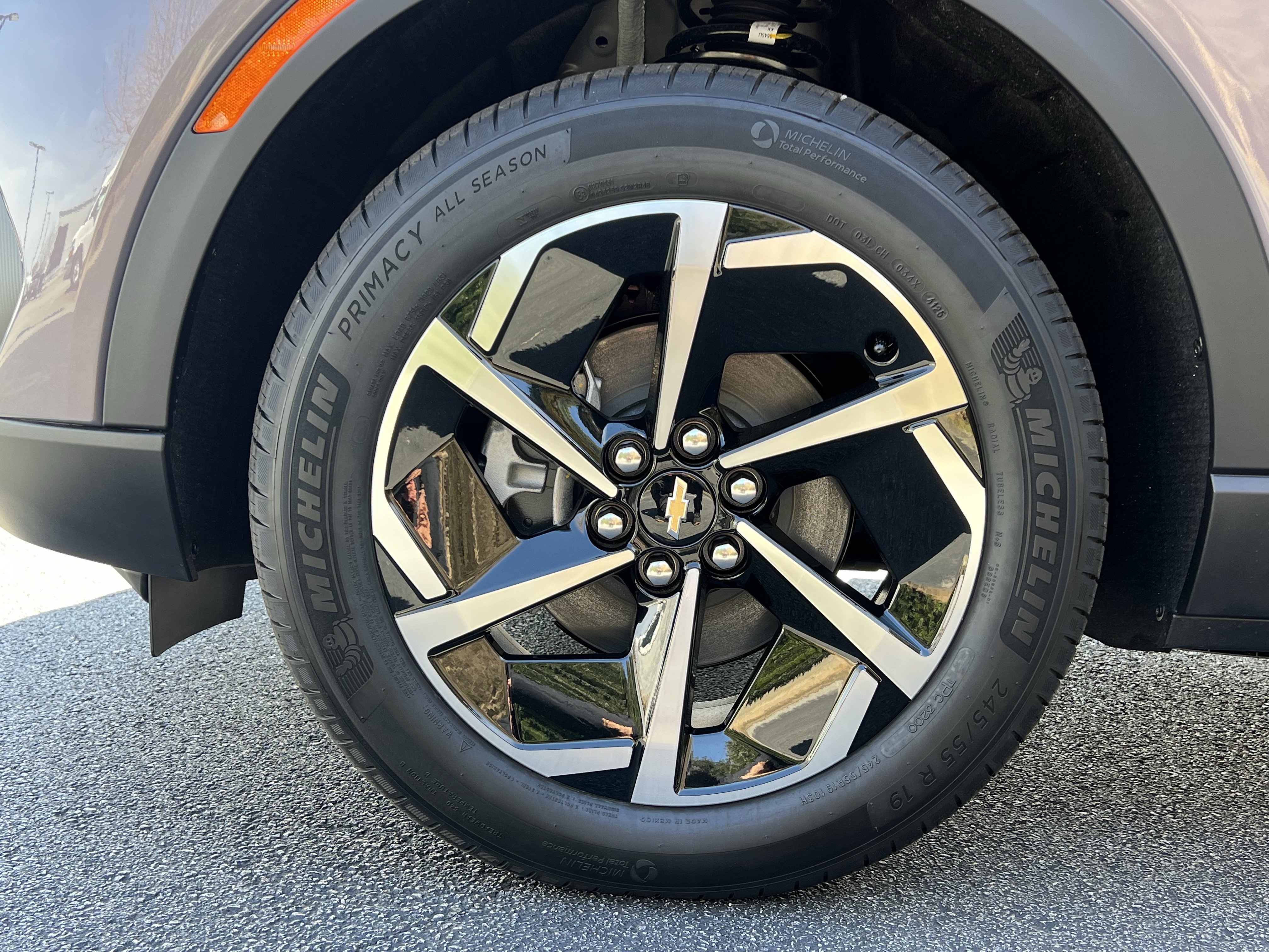 New 2026 Chevrolet Equinox EV LT AWD/4WD image 37