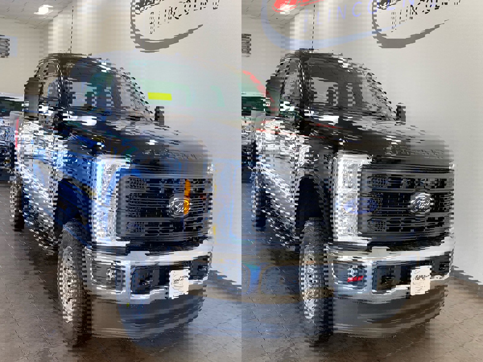 New 2026 Ford F250 XL w/ XL Chrome Package image 2