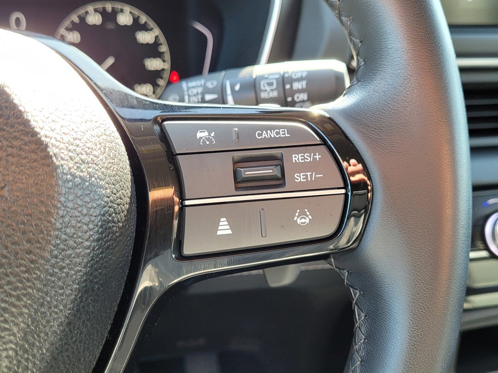 Used 2024 Honda Pilot EX-L image 20